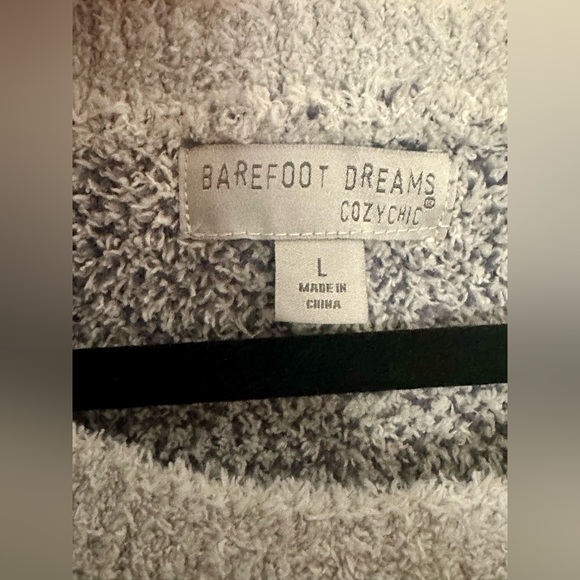 Barefoot Dreams CozyChic Seaside Crew-Neck Pullover Sweater Ocean Zebra - Picture 4 of 5